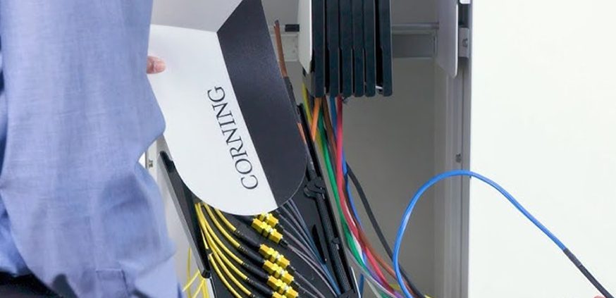 Serie Edge & Edge8 – I nuovi cassetti precaricati di Corning